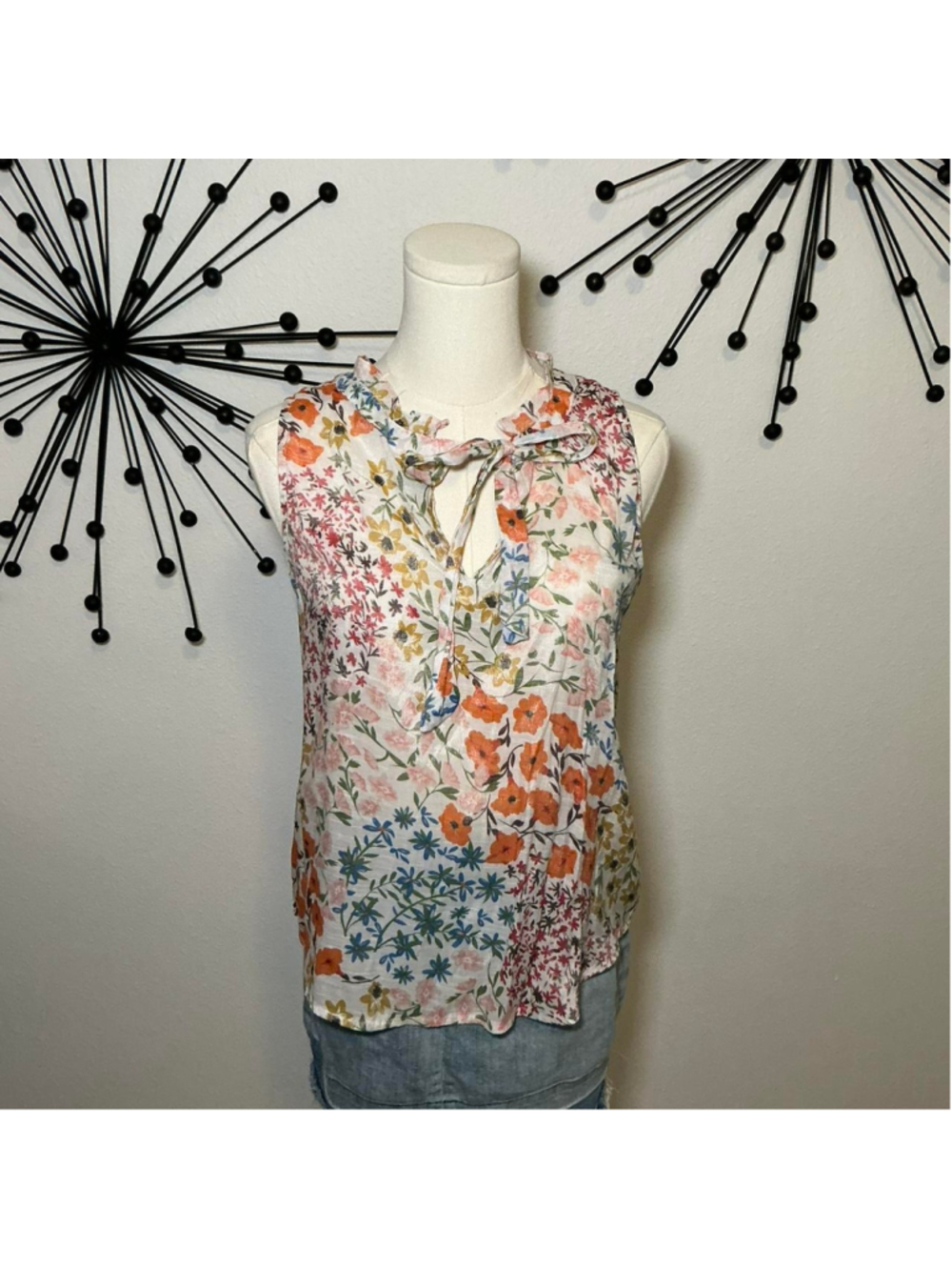 Harve Benard Floral Sleeveless Blouse Size Medium